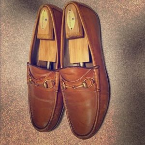 Gucci gold buckle Drivers